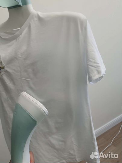 Отпариватель для одежды вертикальный