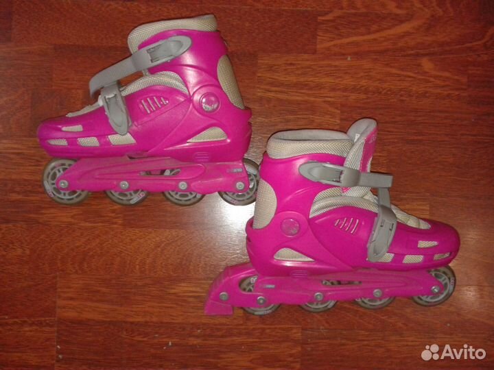 Роликовые коньки и набор защиты