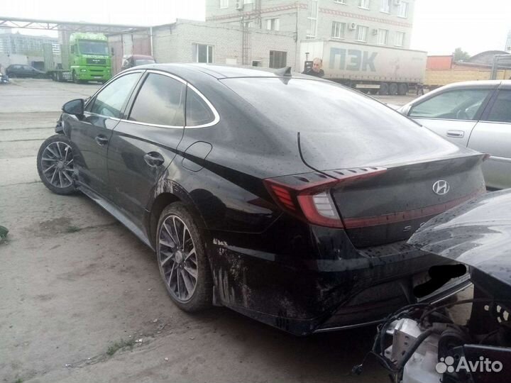 Hyundai Sonata 2.5 AT, 2021, битый, 69 300 км