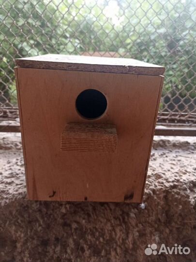 Домик для попугаев