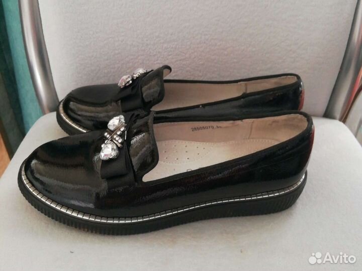 Туфли для девочки 33 размер