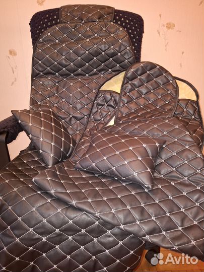 Накидки на сиденья автомобиля