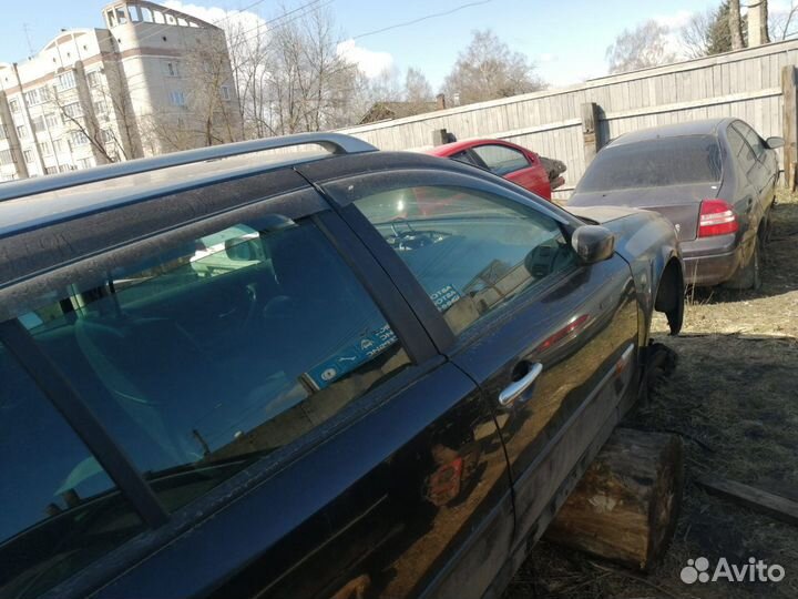 Дверь задняя правая Renault Laguna 2