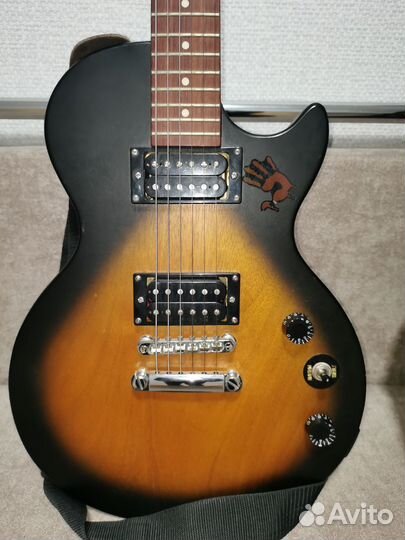 Электро гитара с комбиком