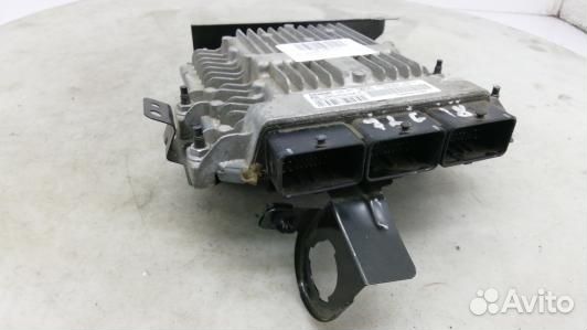 Блок управления двс peugeot 407 (72C18PC01)