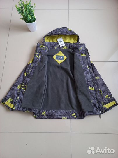 Куртка новая на мальчика