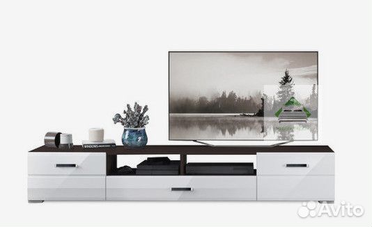 Тумба под телевизор