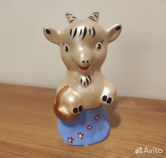 Сувенир статуэтка фигурка коза