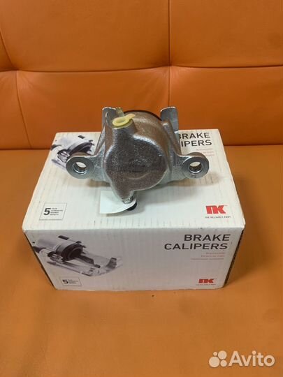 Суппорт тормозной зад Toyota LC Prado/Lexus GX460