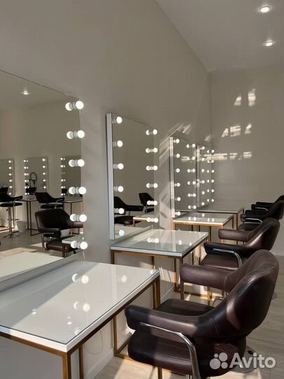 Аренда рабочего места визажиста/ бровиста/стилиста