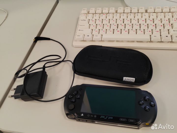 Sony PSP street e 1008 прошитая