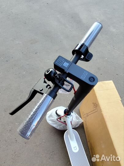 Электросамокат Xiaomi White