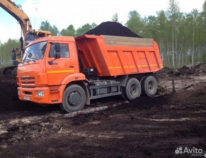 Плодородный черный грунт, торф. чернозем