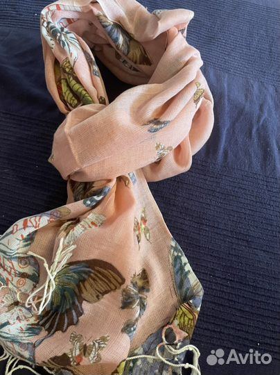 Шарфы и палантины