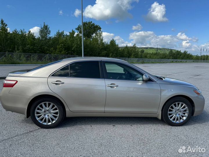 Toyota Camry 2.4 AT, 2007, 250 000 км