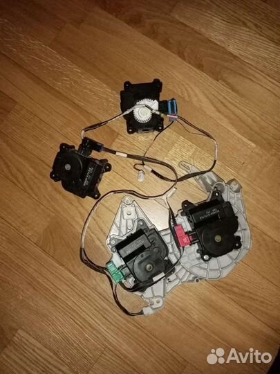 Сервопривод заслонки печки toyota
