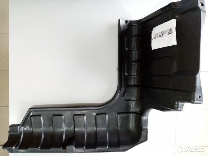 Защита двигателя левая hyundai solarisi 2011