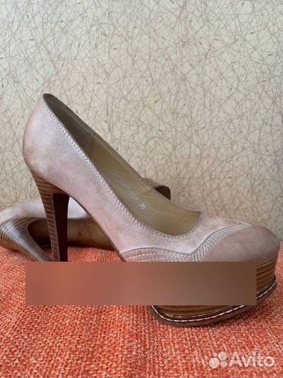 Туфли из натуральной кожи. Бежевые