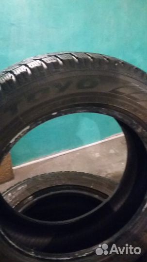 Toyo 310 225/60 R17