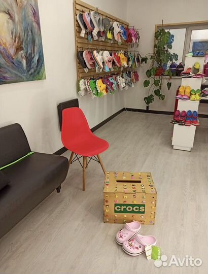 Продавец в шоурум