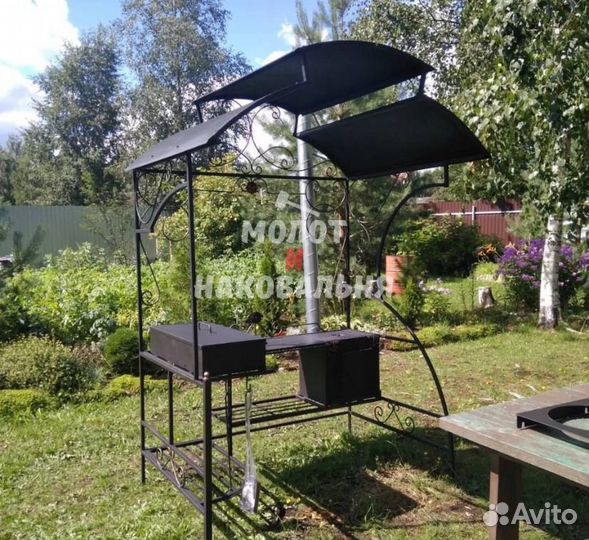 Беседка с мангалом