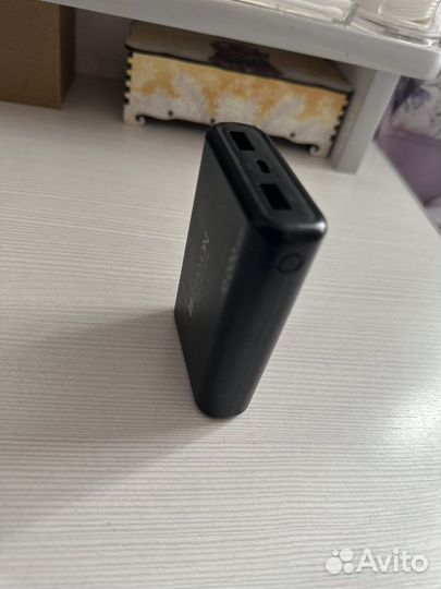 Повербанк canyon