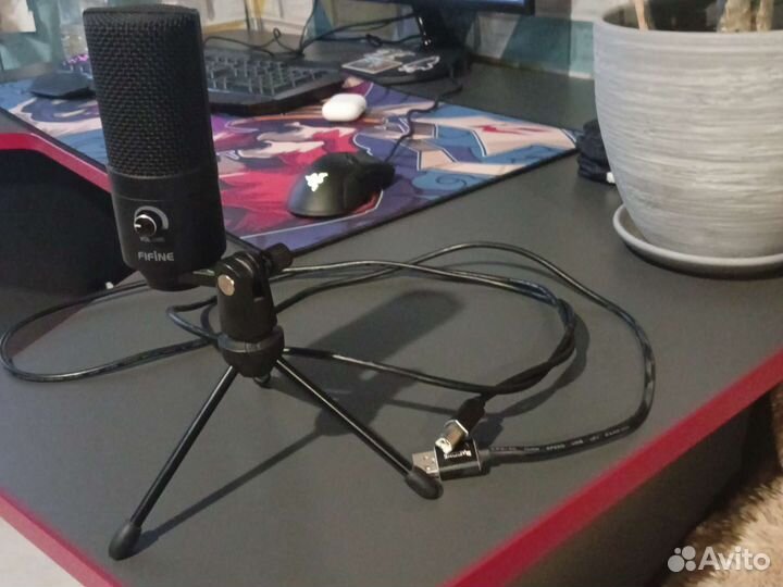 Микрофон студийный fifine k680