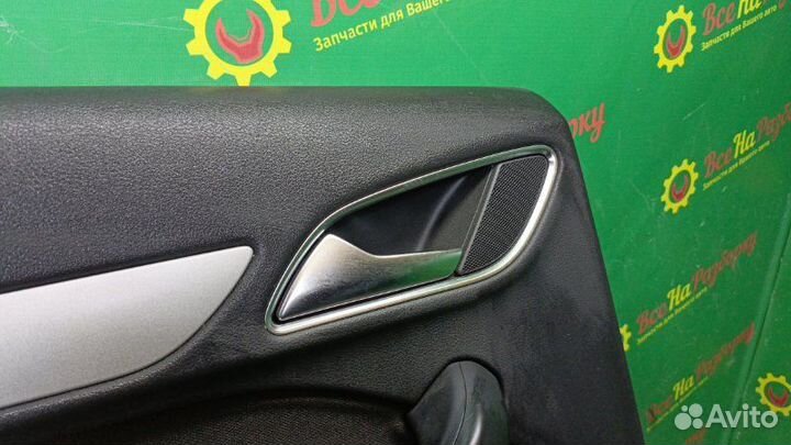 Обшивка двери задней левой Audi Q3 U3