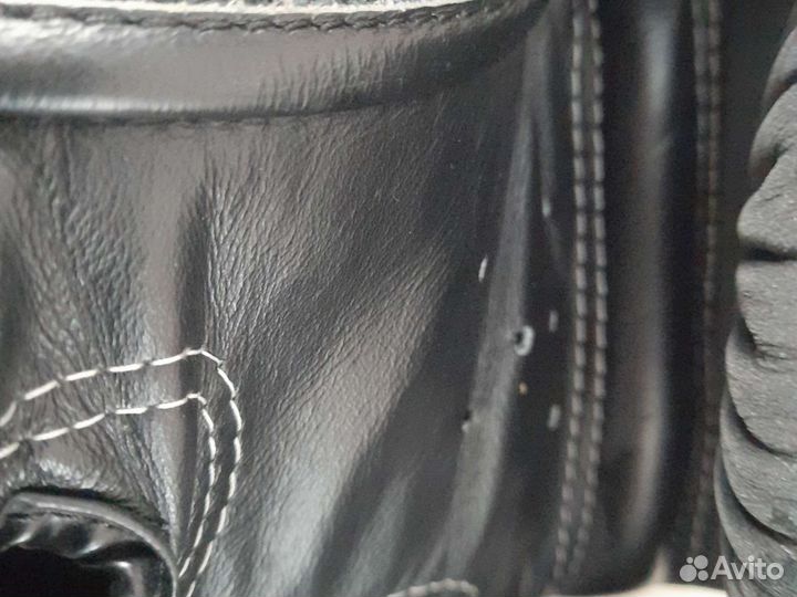 Тогр есть.Боксерские перчатки twins 12