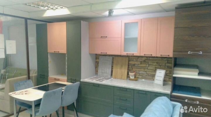 Кухня новая