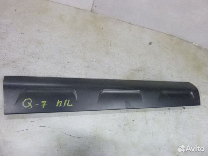 Накладка передней левой двери audi Q7 Q7 2005
