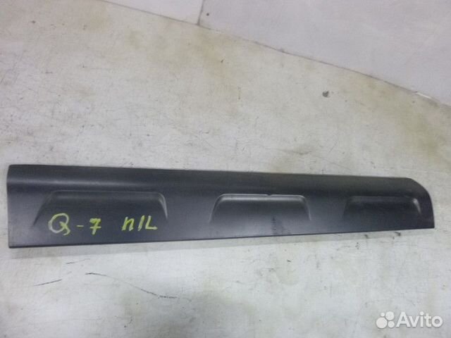 Накладка передней левой двери audi Q7 Q7 2005