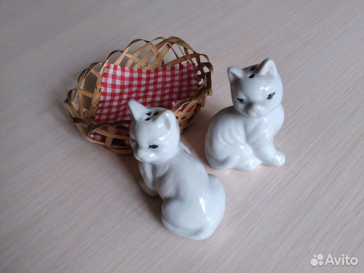 Солонка и перечница