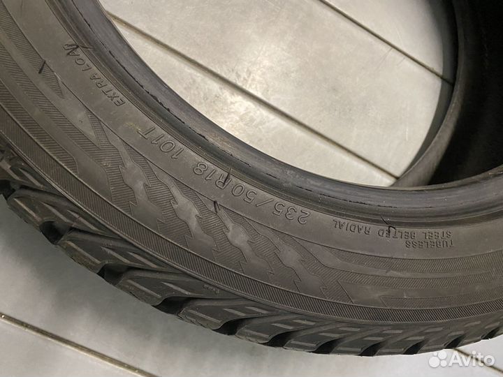 Yokohama Ice Guard IG35 235/50 R18