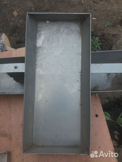 Кормушка и поилки для кроликов,птицы