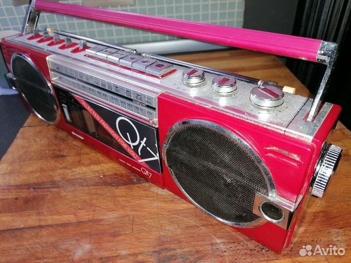 Кассетный магнитофон sharp