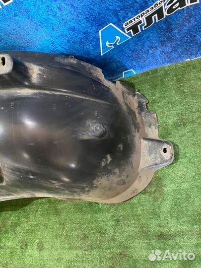 Подкрылок передний левый Mercedes-Benz Ml W163