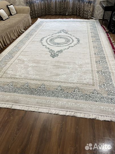 Ковер новый