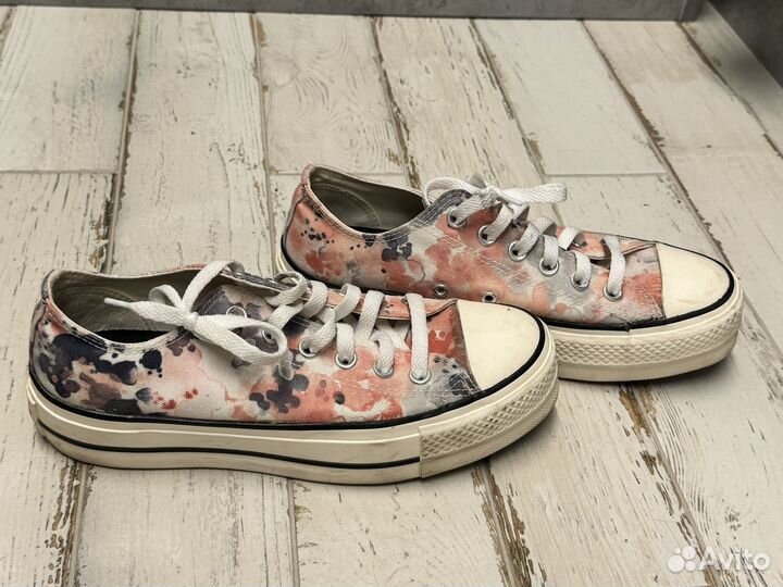 Кроссовки женские converse