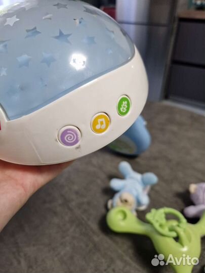 Мобиль на кроватку fisher price