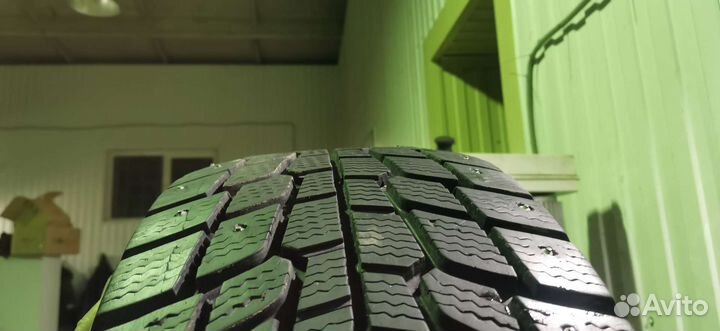 Michelin Latitude X-Ice North 245/70 R16