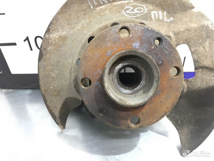 Кулак поворотный ступица в сборе передний левый