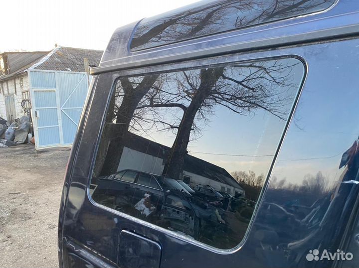 Стекла задних крыльев Land Rover Discovery 2