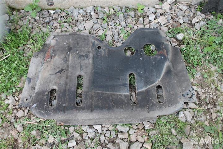 Защита двигателя Renault Logan 1