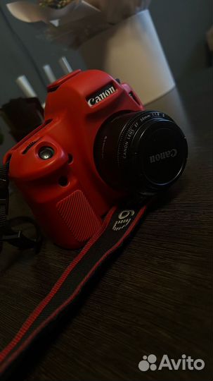 Зеркальный фотоаппарат canon 6d