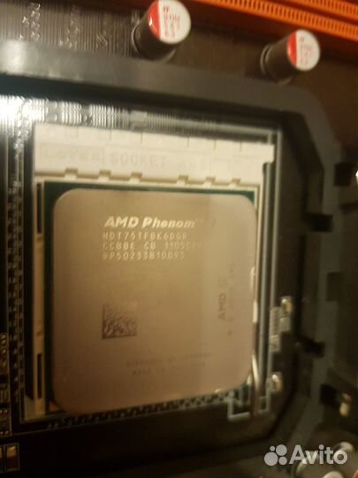Рабочий AMD Phenom II X6 1075T