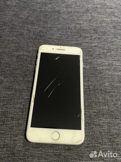 iPhone 8 plus 64gb