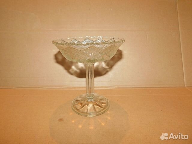 Антикварная, красивая вазочка-креманка СССР Н.Э.П