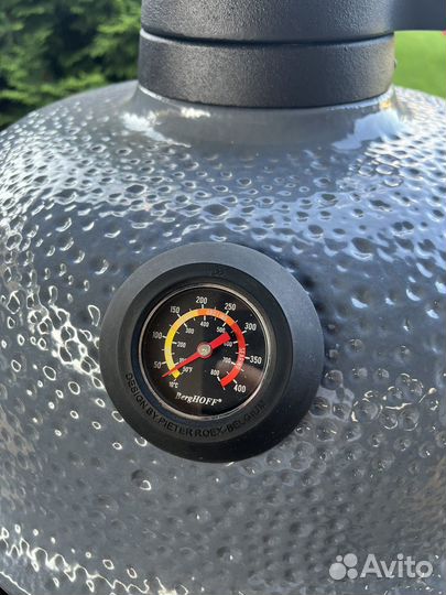 Керамический гриль яйцо BergHoff (58см)