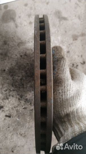 Тормозной диск передний Geely Mk 2008-2015